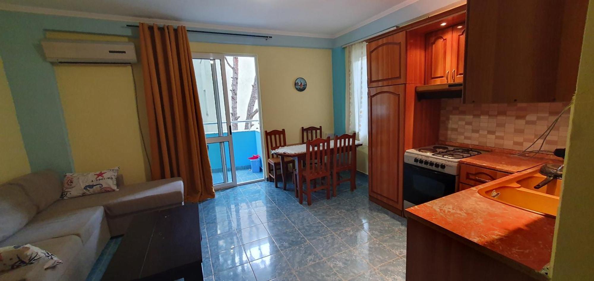 Appartamento Mali I Robit 2+1,golem Golem (Tirana)